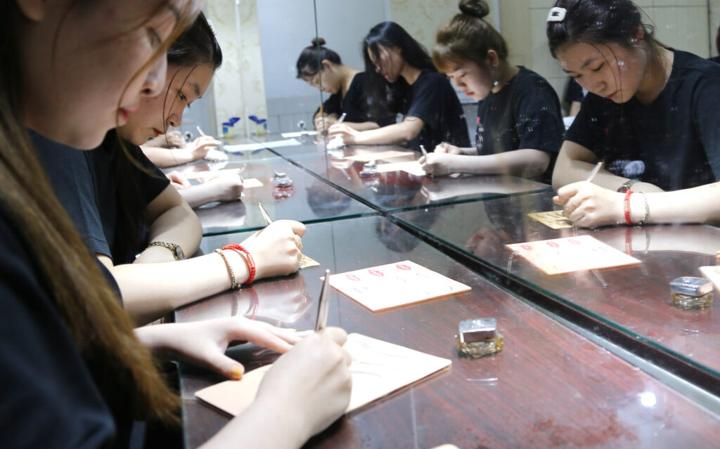 khóa học phun xăm nâng cao