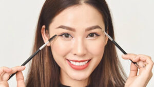 chân mày phát tài dáng chữ V